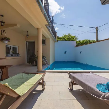Casa vacanze In 39392 Tribalj (Primorsko-Goranska)